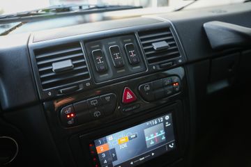 Voertuigafbeelding 27