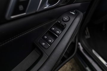 Voertuigafbeelding 31