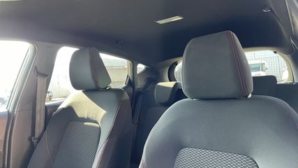 Voertuigafbeelding 7