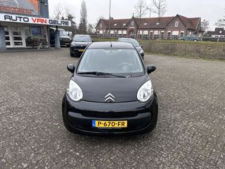 Voertuigafbeelding 6