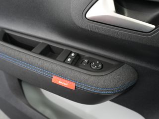 Voertuigafbeelding 21