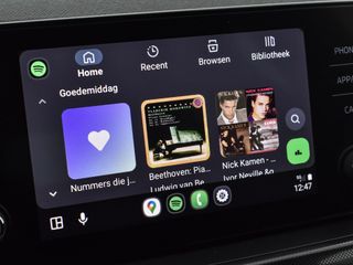 Voertuigafbeelding 12