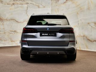 Voertuigafbeelding 37