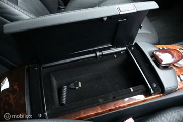 Voertuigafbeelding 76