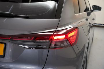 Voertuigafbeelding 33