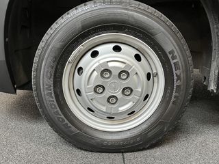 Voertuigafbeelding 27