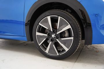 Voertuigafbeelding 30