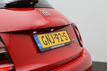 Voertuigafbeelding 4