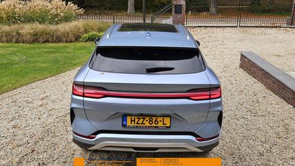 Voertuigafbeelding 6