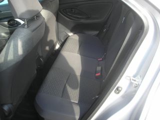 Voertuigafbeelding 9