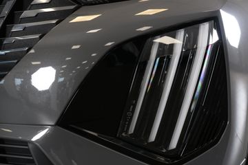 Voertuigafbeelding 7