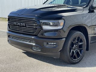 Voertuigafbeelding 8