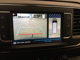 Voertuigafbeelding 6