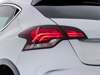 Voertuigafbeelding 25