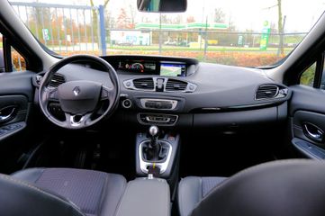 Voertuigafbeelding 11