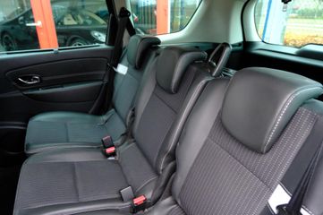 Voertuigafbeelding 23