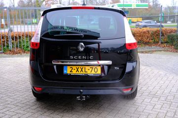 Voertuigafbeelding 7