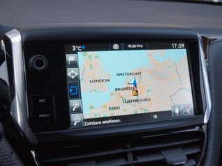 Voertuigafbeelding 12