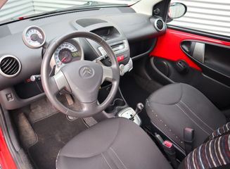 Voertuigafbeelding 2