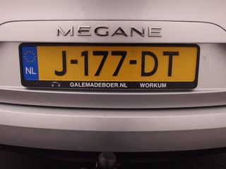 Voertuigafbeelding 19