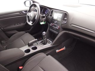 Voertuigafbeelding 37