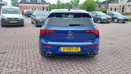 Voertuigafbeelding 3