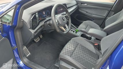 Voertuigafbeelding 8