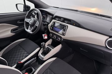 Voertuigafbeelding 13