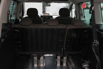 Voertuigafbeelding 12