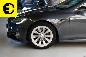 Voertuigafbeelding 17