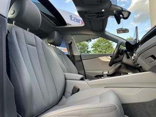 Voertuigafbeelding 16