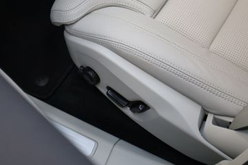 Voertuigafbeelding 51