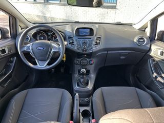 Voertuigafbeelding 10