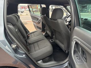 Voertuigafbeelding 51