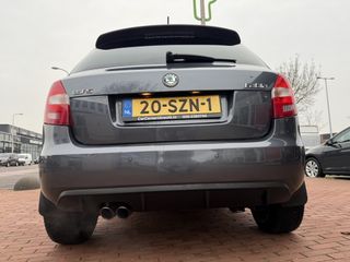 Voertuigafbeelding 8