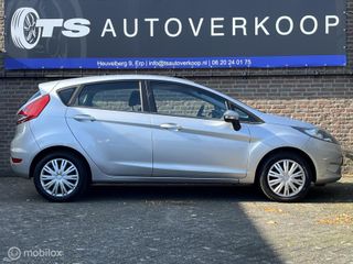 Voertuigafbeelding 3