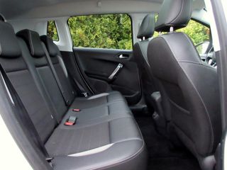 Voertuigafbeelding 11