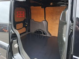 Voertuigafbeelding 35