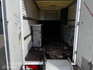 Voertuigafbeelding 12