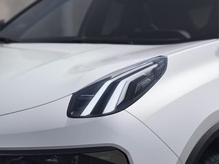 Voertuigafbeelding 3