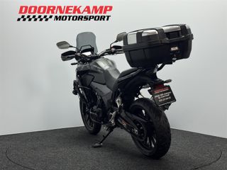 Voertuigafbeelding 11