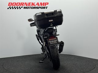 Voertuigafbeelding 12