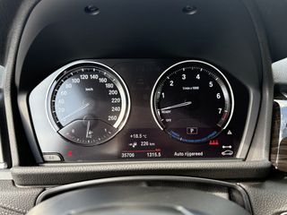 Voertuigafbeelding 37