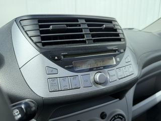 Voertuigafbeelding 12