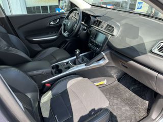 Voertuigafbeelding 9