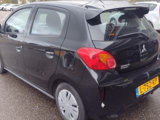 Voertuigafbeelding 7