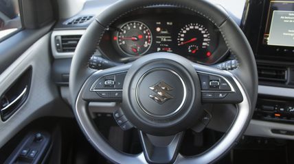 Voertuigafbeelding 8