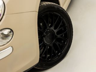 Voertuigafbeelding 15