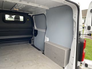 Voertuigafbeelding 8