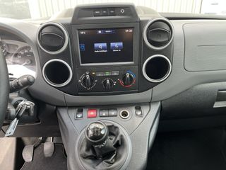 Voertuigafbeelding 12